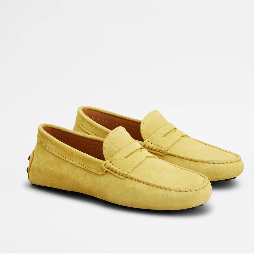Tod’s Gommino Driving Suede Shoes